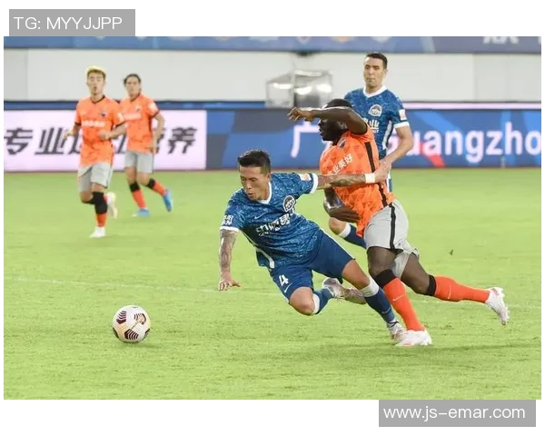 深圳足球队荣登速度排行榜第三名引发热议