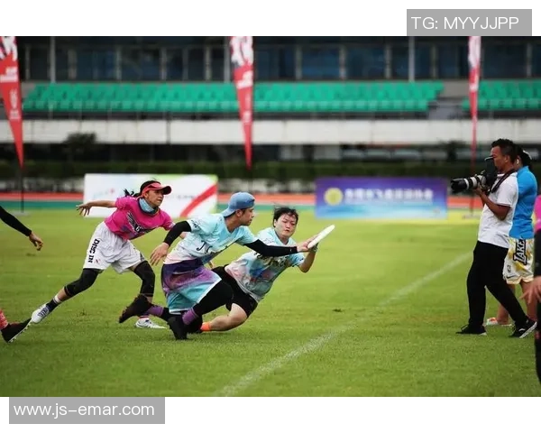 西安飞盘队以79分稳居极限运动会积分榜首位展现强劲实力