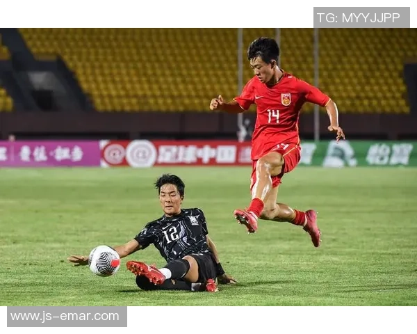 沈阳足球装备市场分析与发展趋势探讨助力本地足球事业腾飞